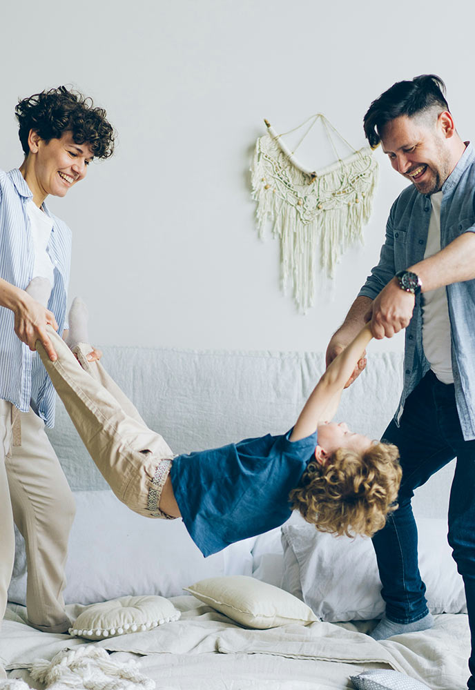 asesoramiento a madres padres e instituciones